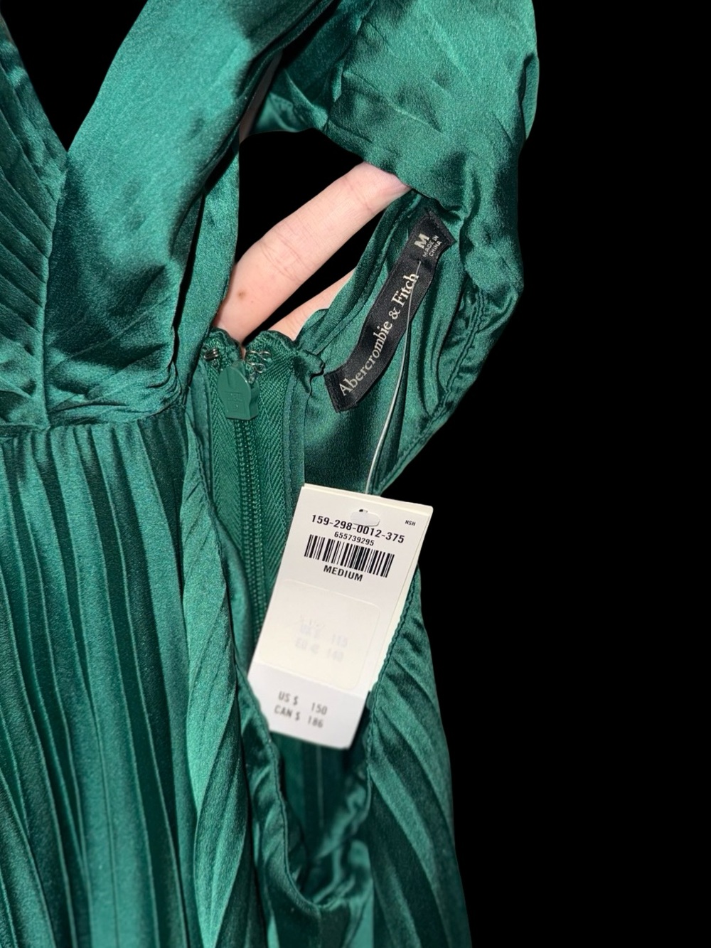 Abercrombie & Fitch The A&F Giselle Pleated Cutout Maxi Dress - Picture 9 of 9